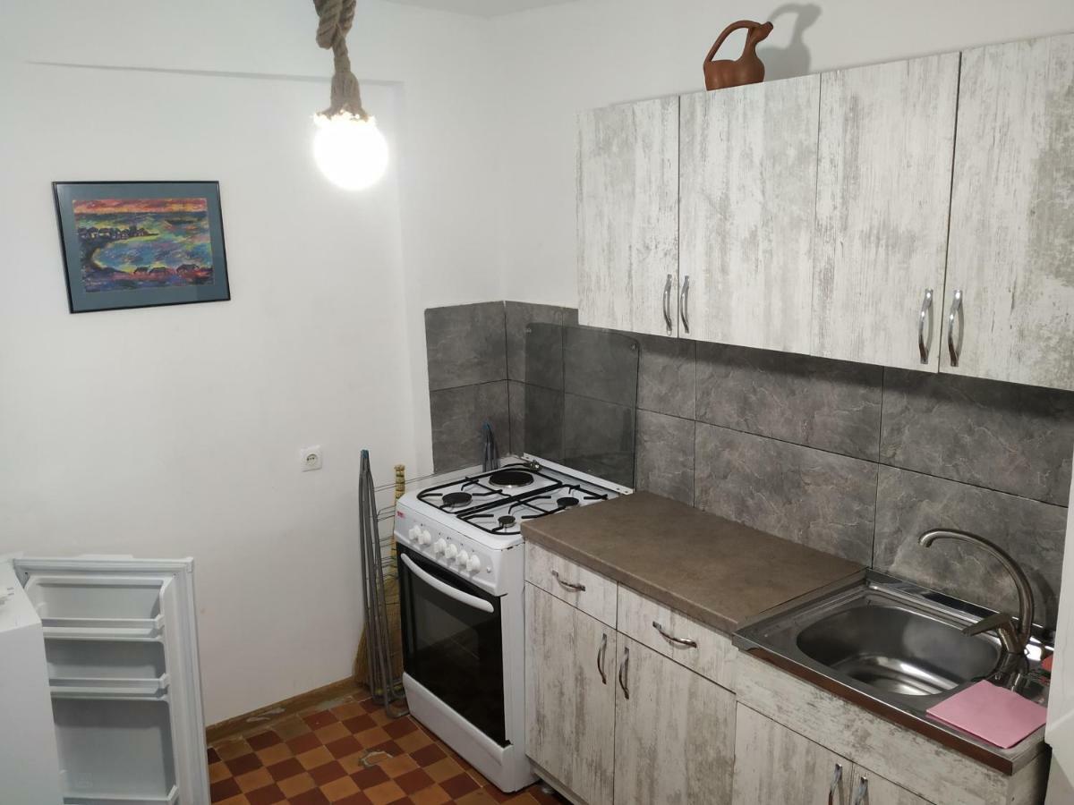 Vera Apartment Тбилиси Екстериор снимка